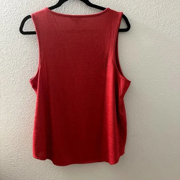 Banana Republic Women's Red Shimmery Sleeveless Tank Top Size XL - Picture 4 of 8